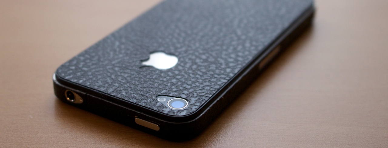 Edler 3D iPhone Aufkleber - Leder schwarz