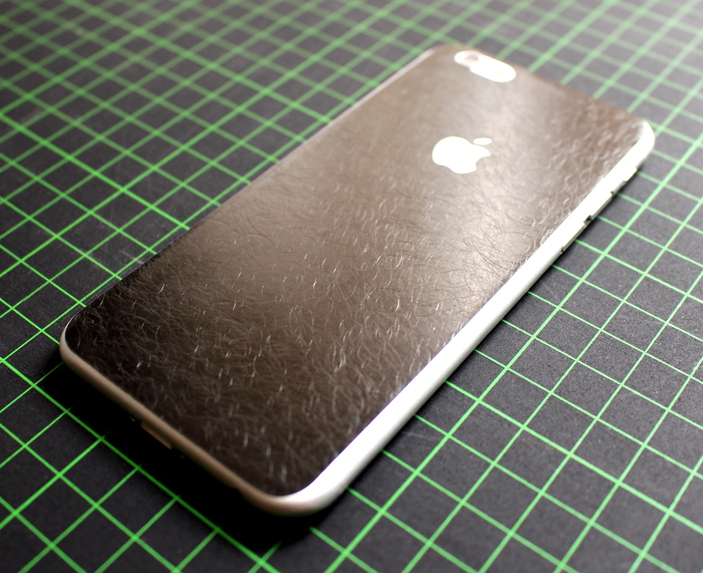 iPhone 6 / 6S / 6 Plus / 6S Plus / 7 Aufkleber / Sticker / Skin. 3D Aufkleber für die Rückseite. - Der Hammer