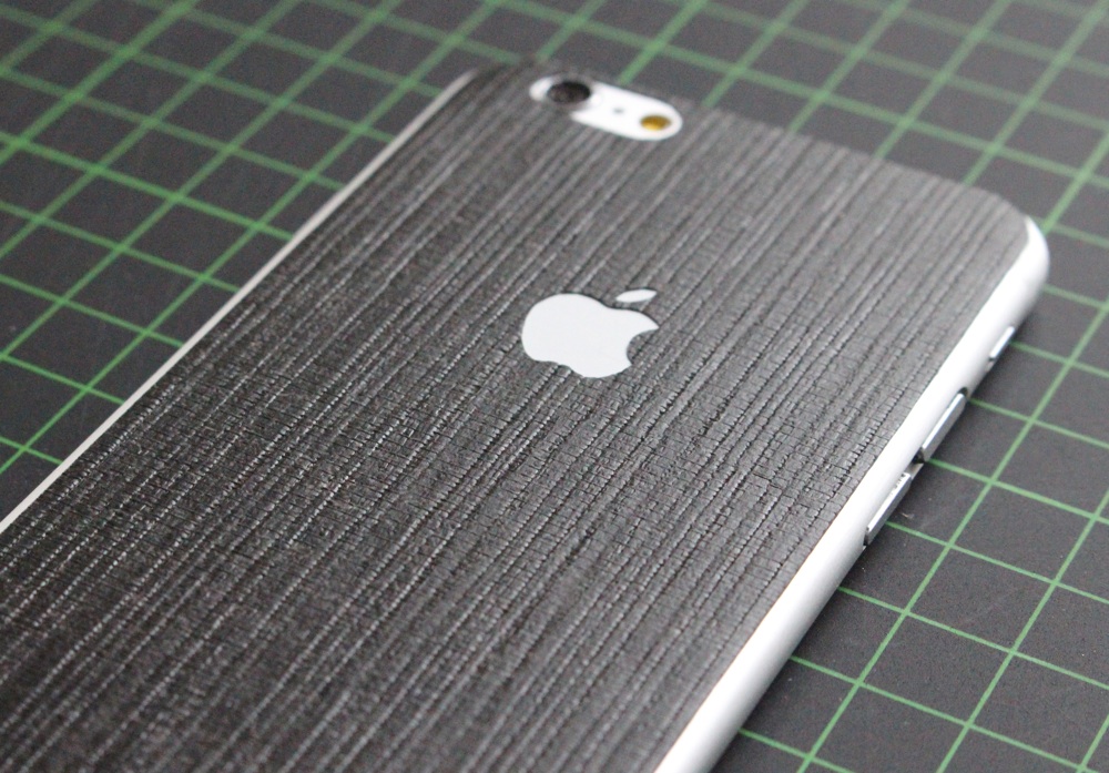 iPhone 6 / 6S / 6 Plus / 6S Plus / 7 Aufkleber / Sticker / Skin. 3D Aufkleber für die Rückseite. - Leine